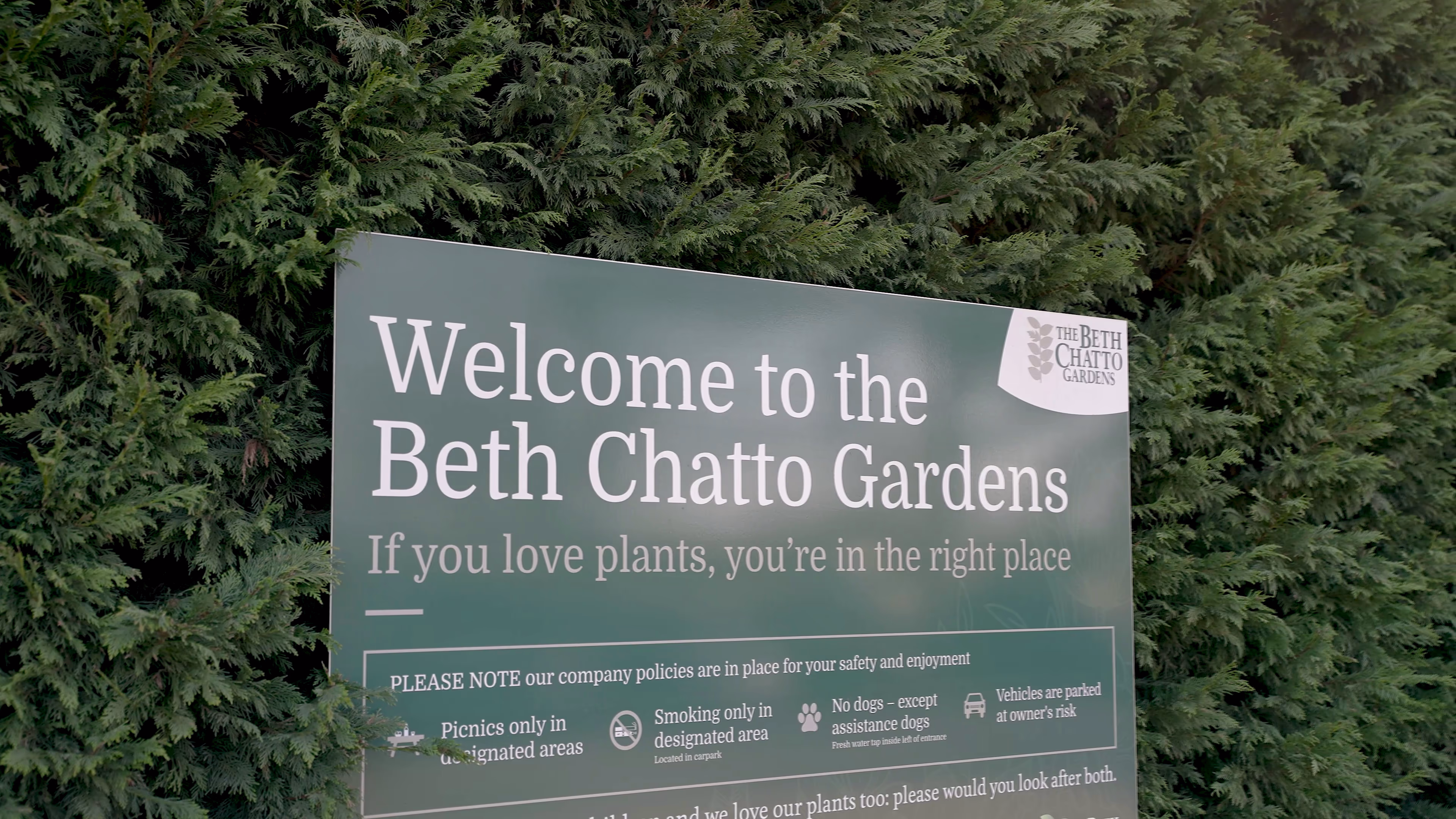 Welcome sign at Beth Chatto Gardens