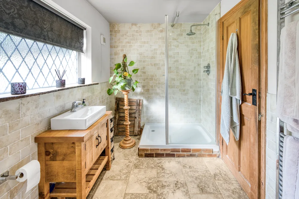 Bathroom with corner bath — Vancouver, Brockley