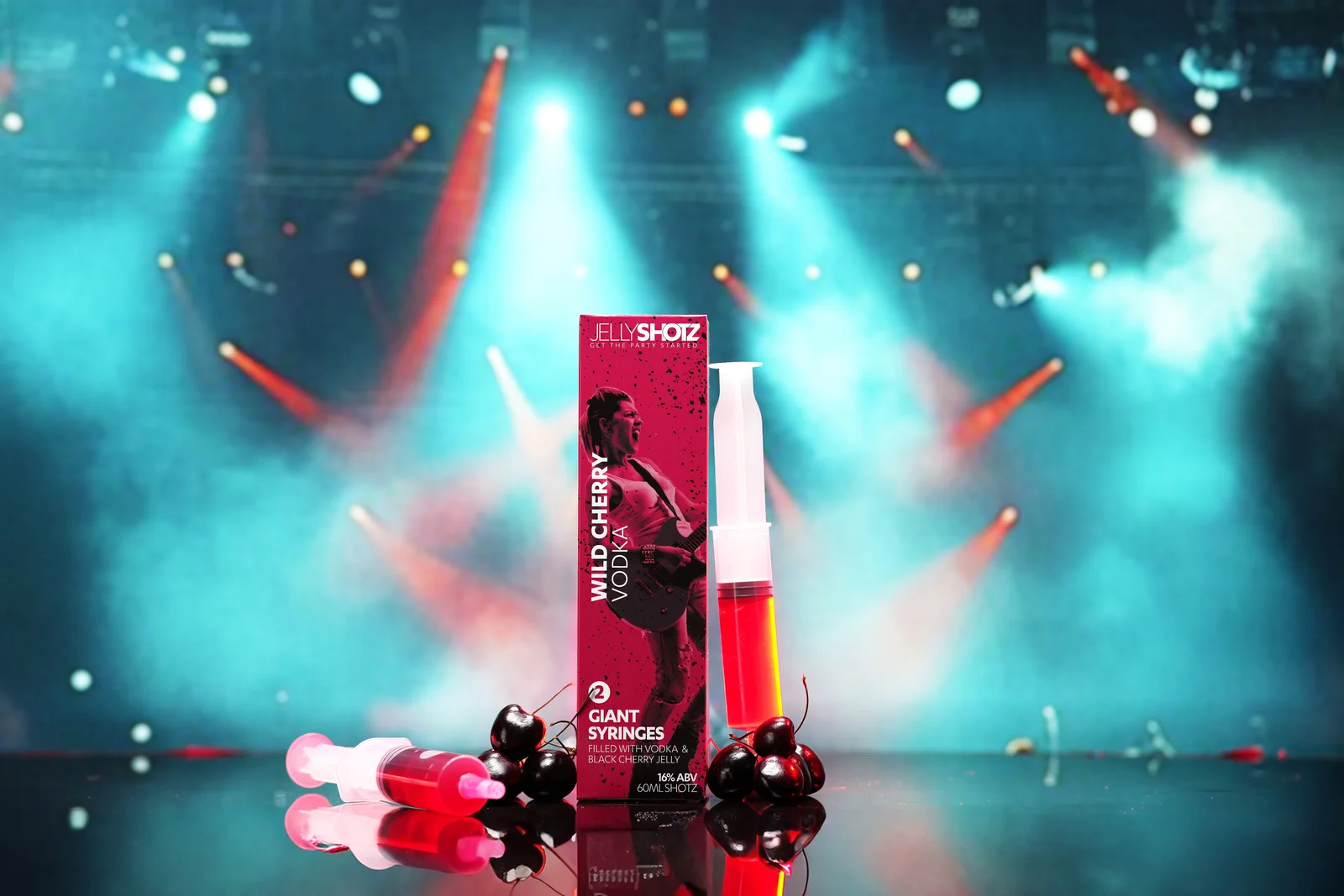 Jellyshotz Wild Cherry Vodka — small pack with upright and horizontal syringes