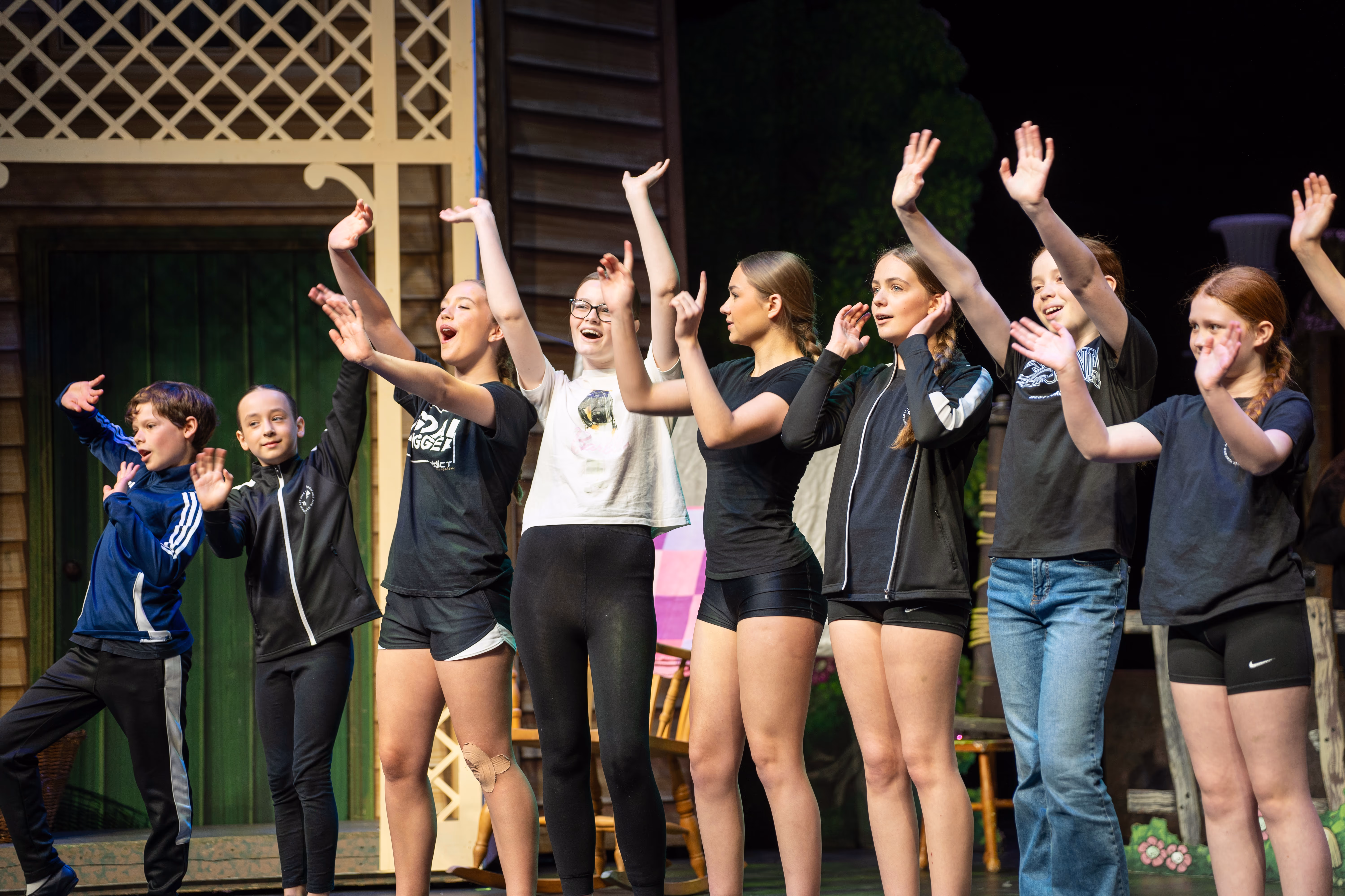 The Wizard of Oz cast rehearsing together at the Mercury Theatre