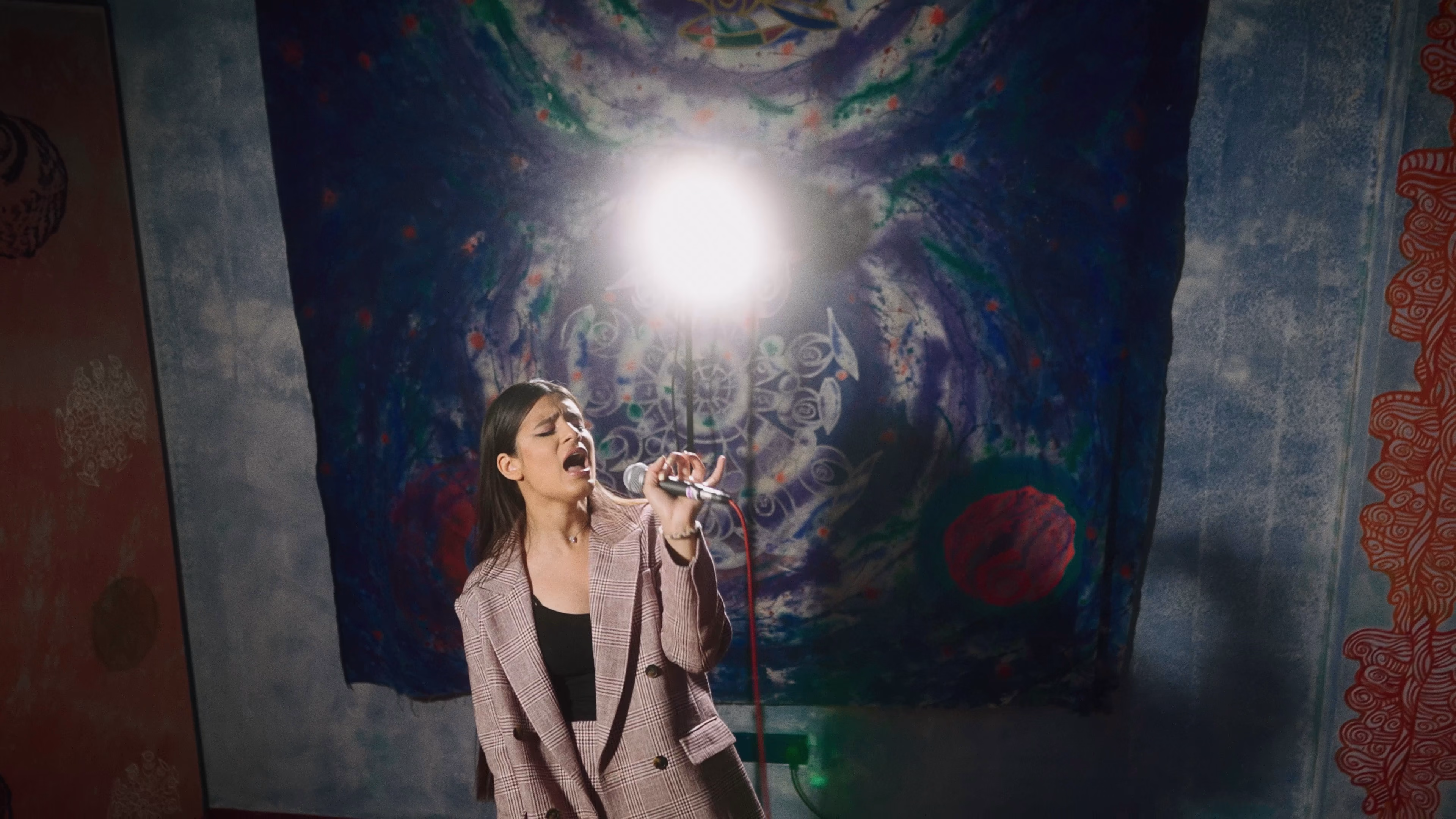 RIDI performing Creep during a multicamera London music video shoot