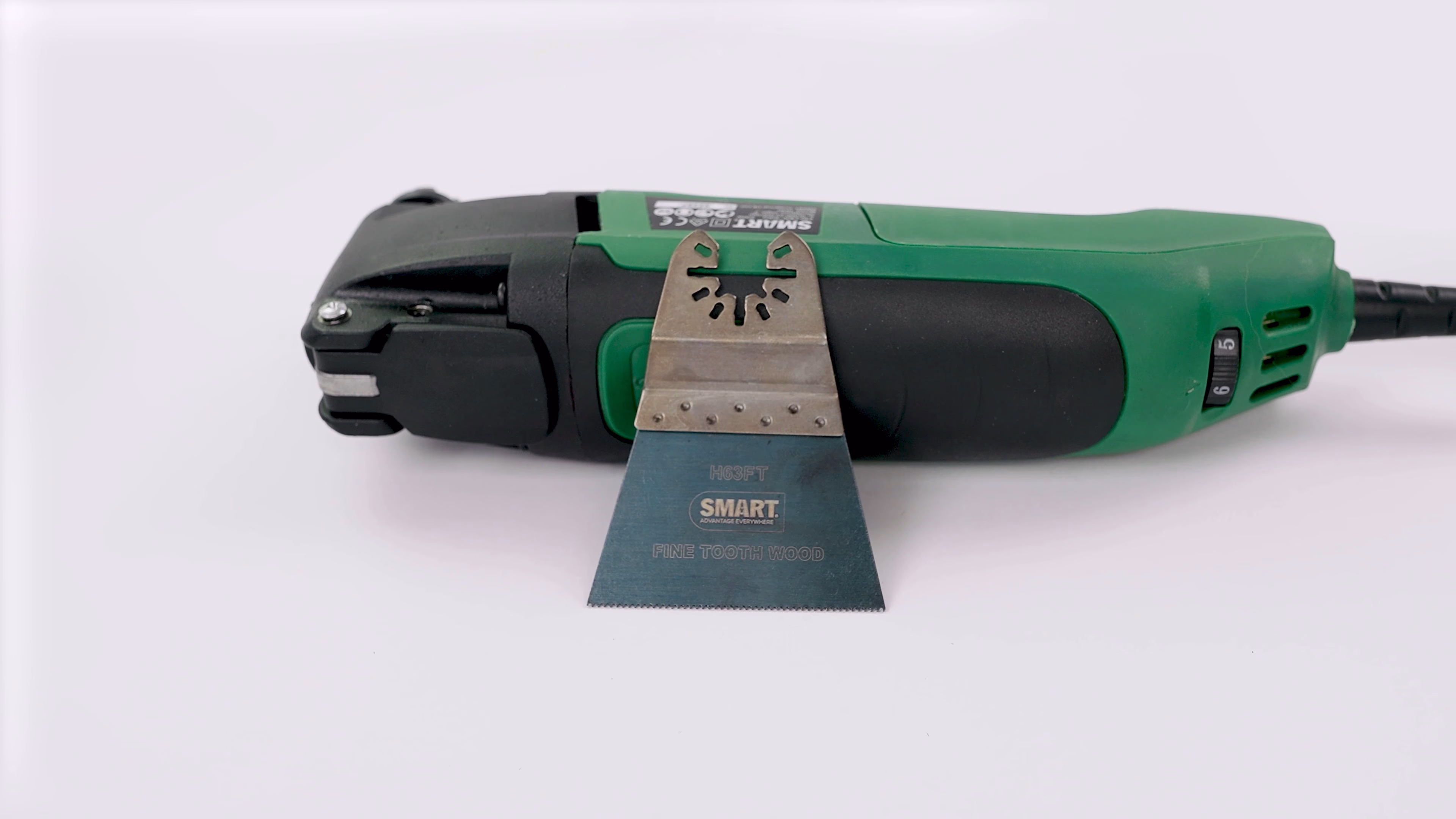 SMART oscillating multi-tool product advert frame