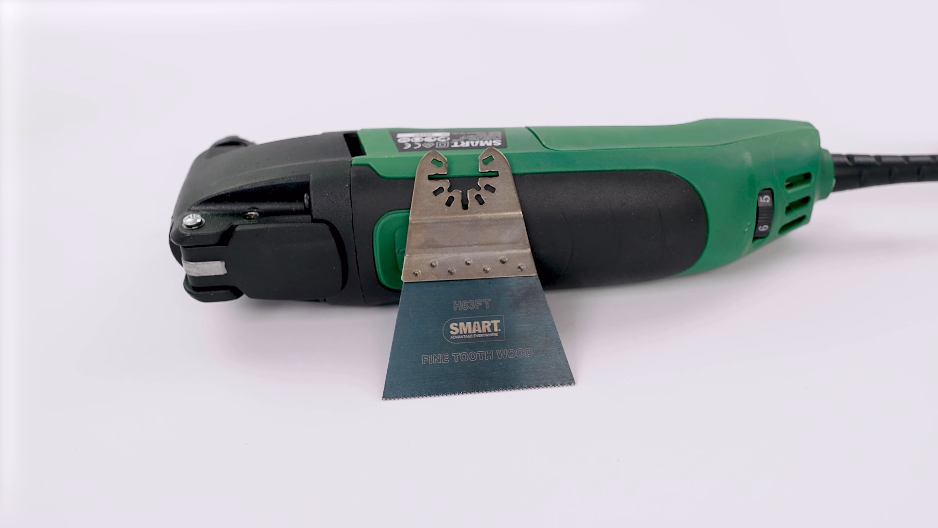 SMART oscillating multi-tool product advert frame