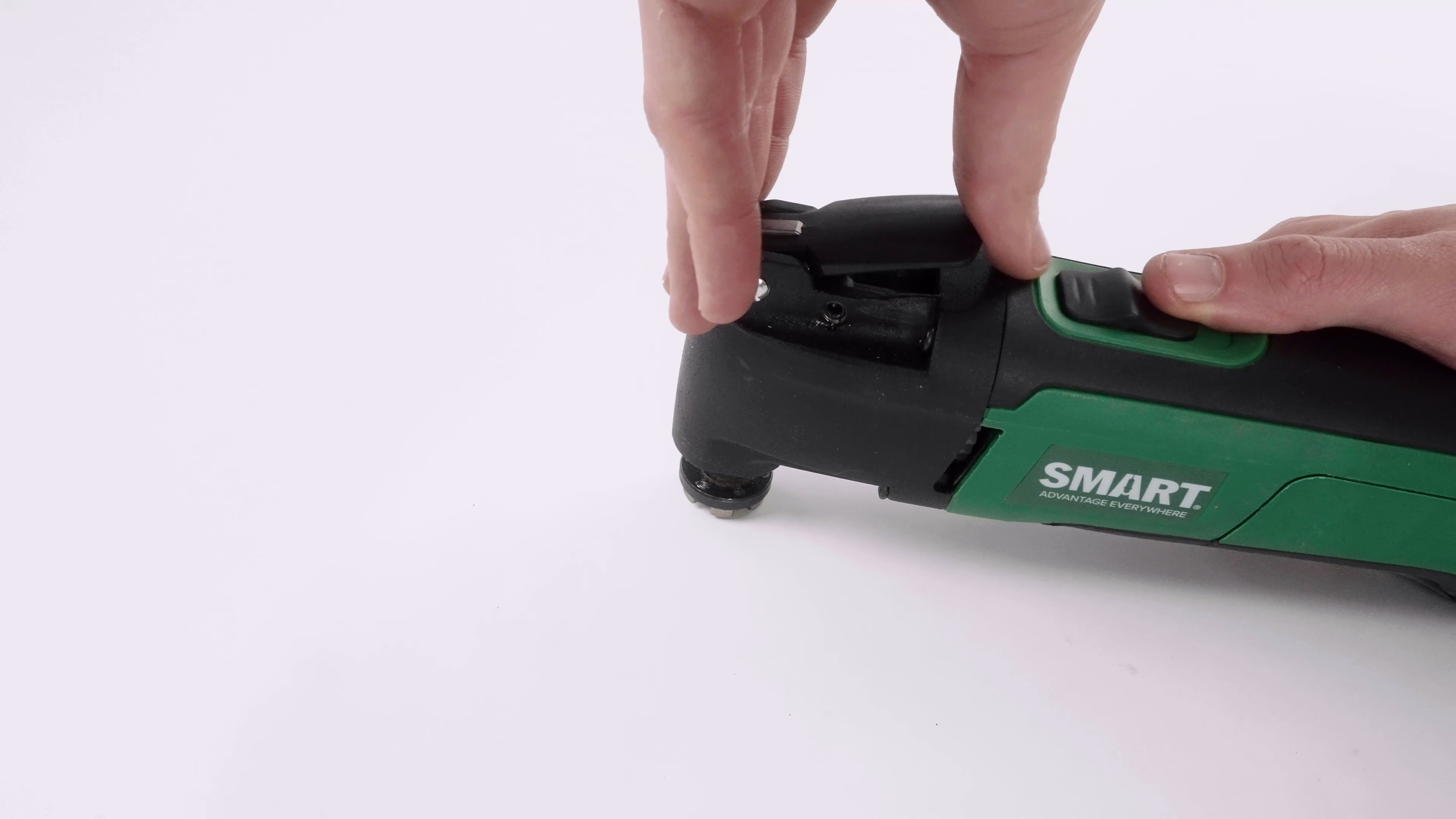 SMART oscillating multi-tool product advert frame