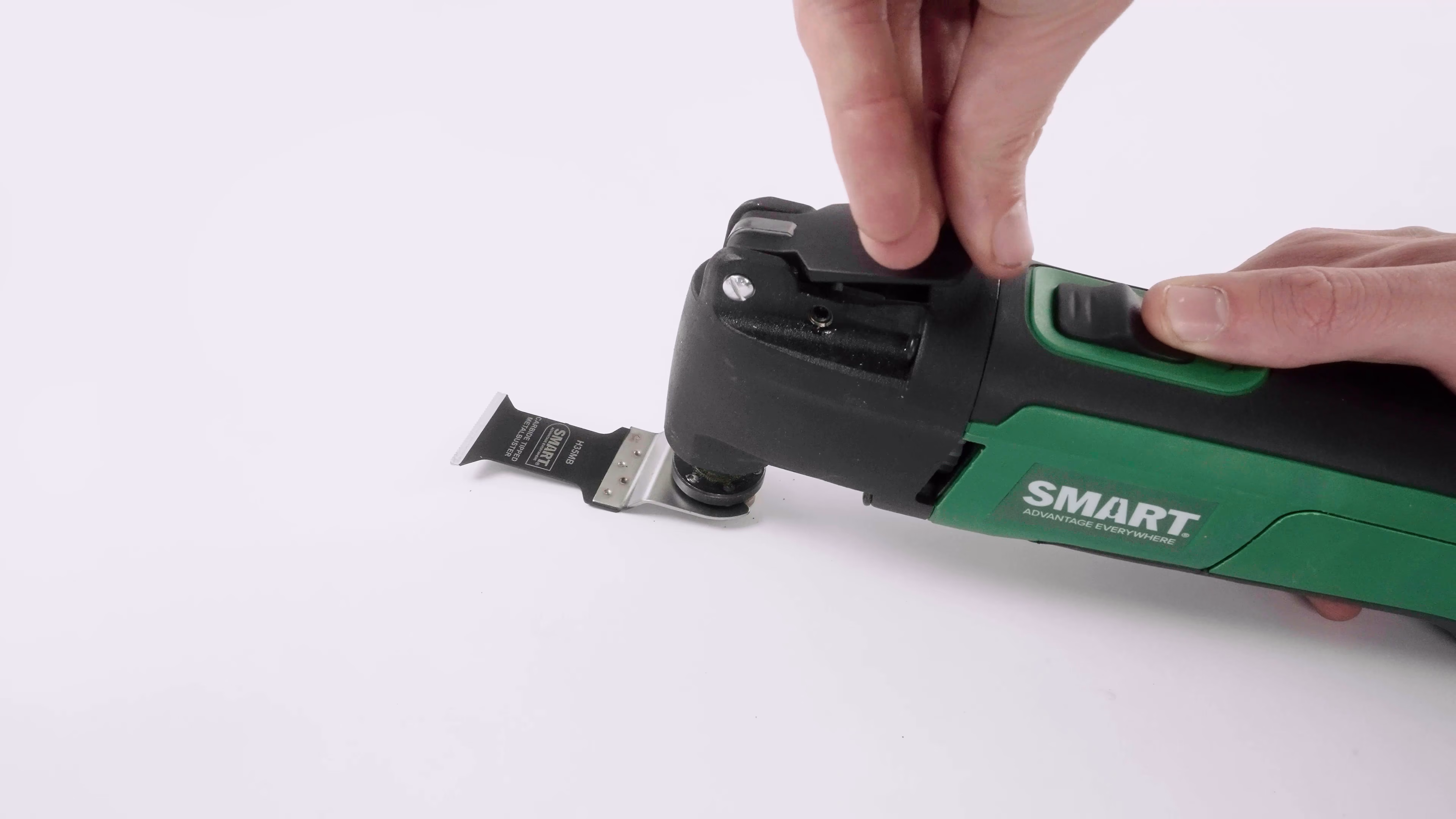 SMART oscillating multi-tool product advert frame