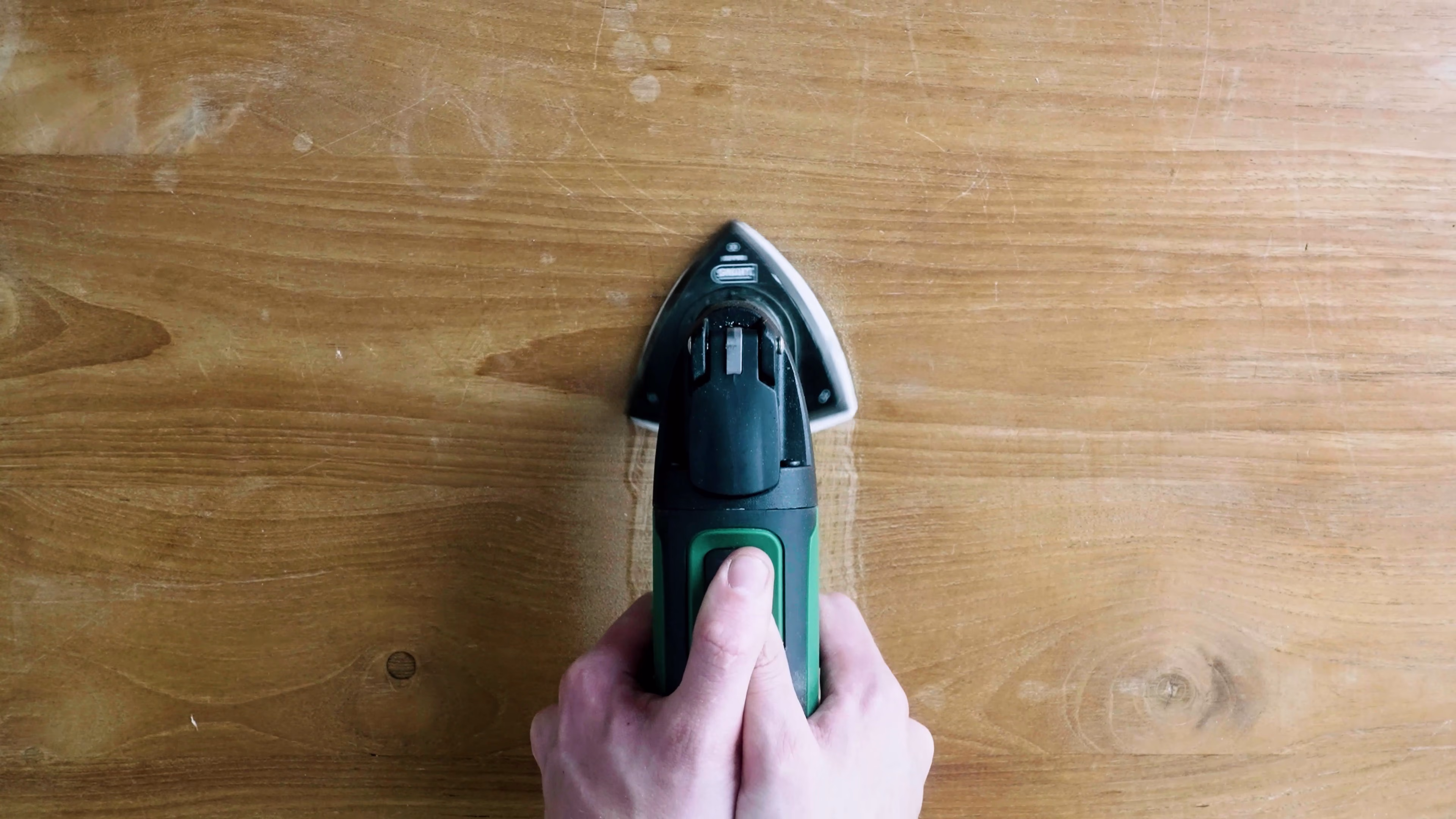 SMART oscillating multi-tool product advert frame