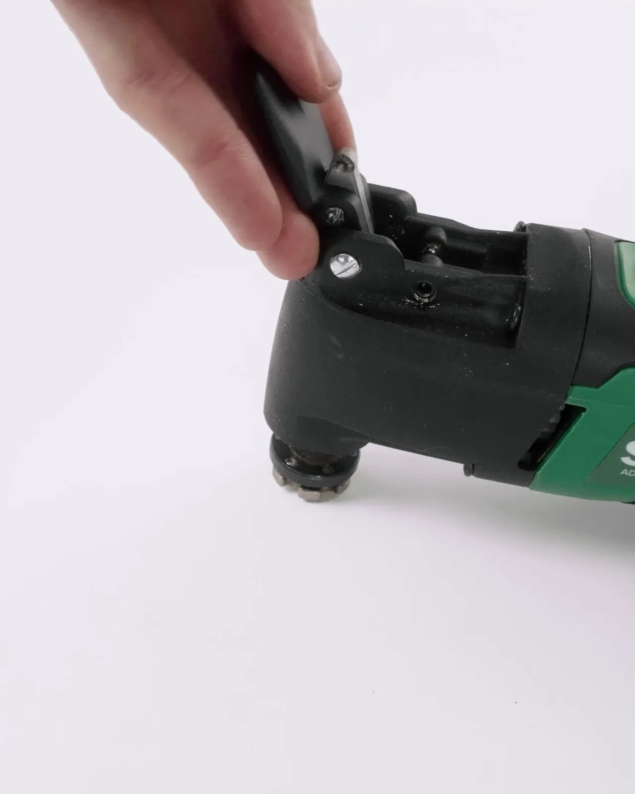 Hands changing the accessory