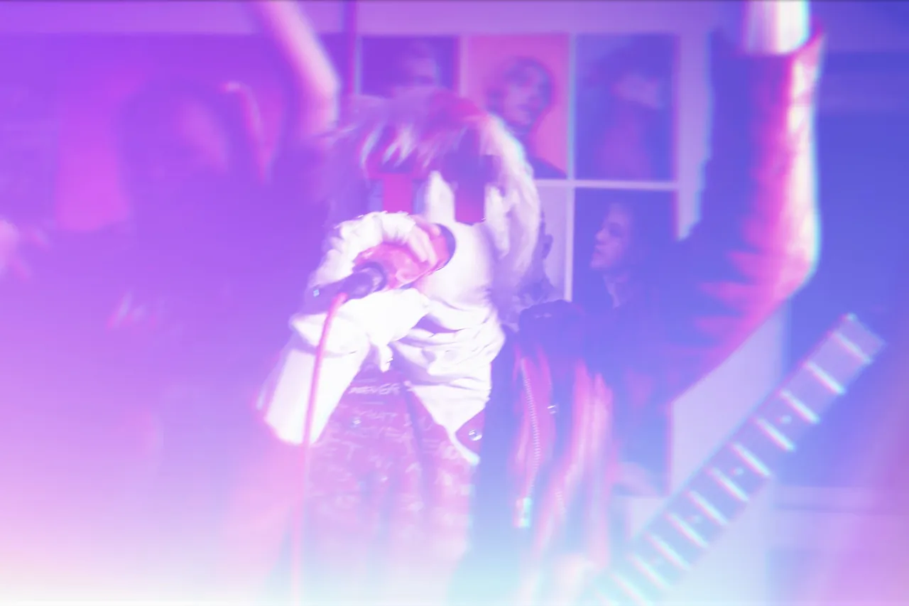 Performer in purple haze