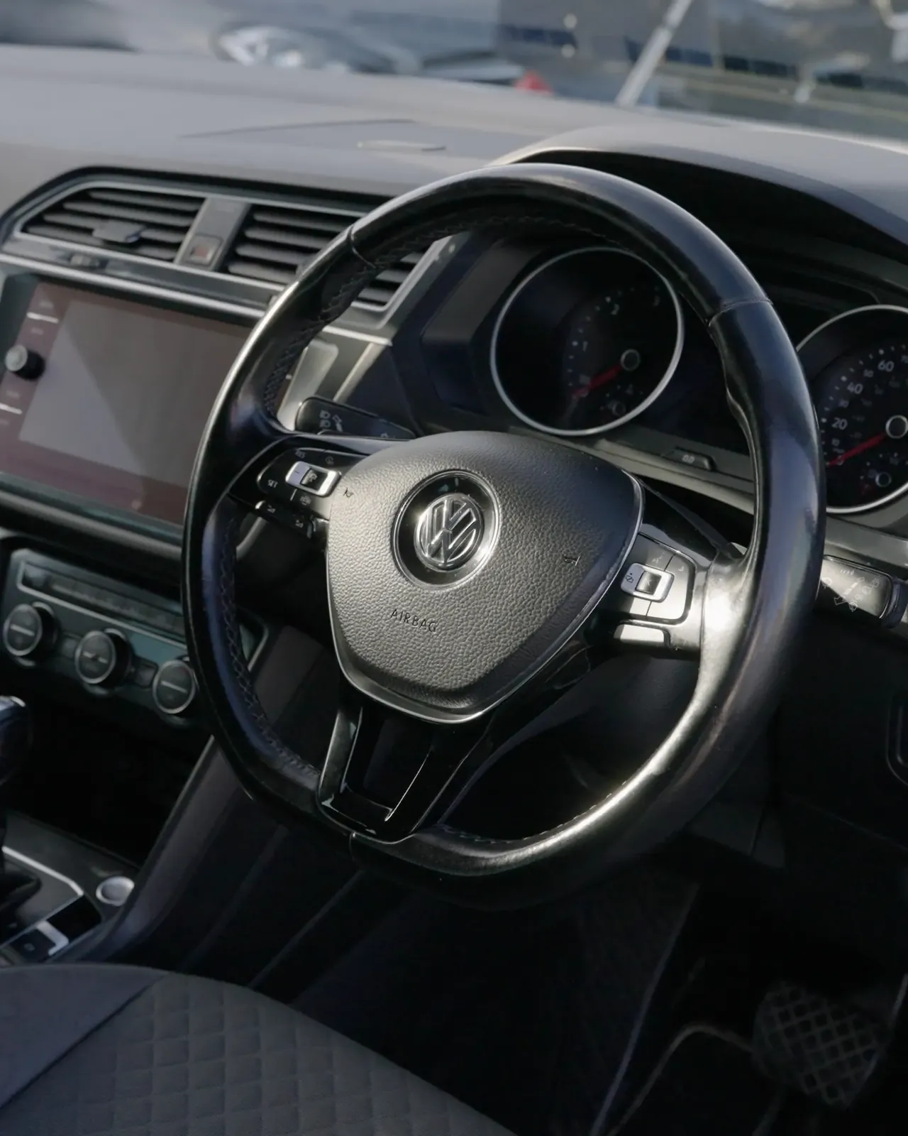 Dashboard and steering wheel